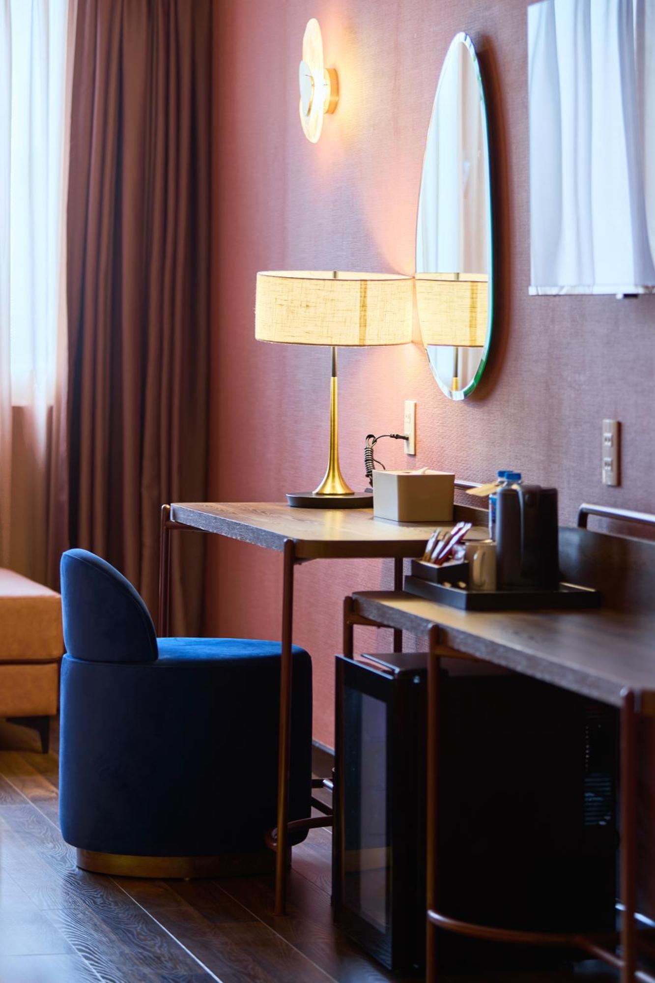 הו צ'י מין סיטי Kin Hotel Ly Tu Trong מראה חיצוני תמונה
