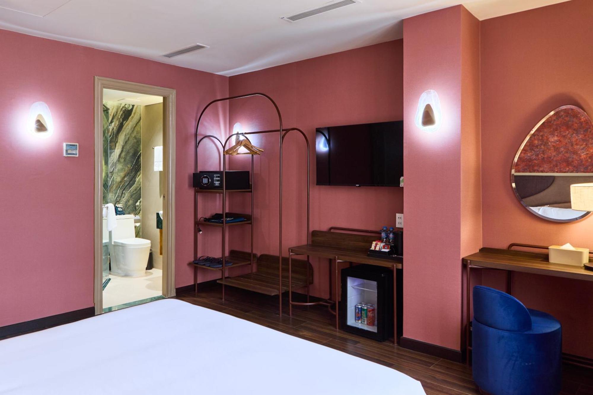 הו צ'י מין סיטי Kin Hotel Ly Tu Trong מראה חיצוני תמונה