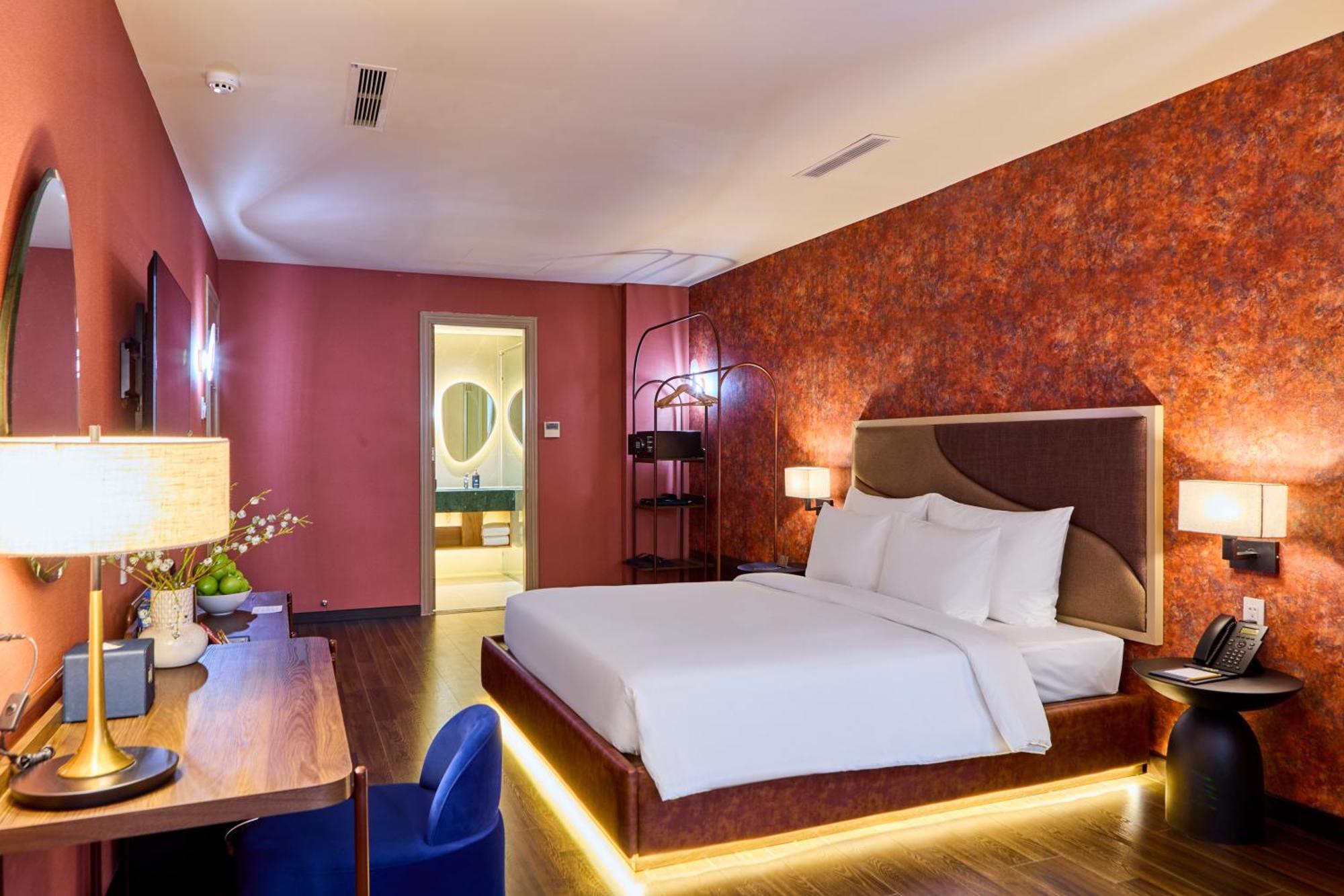 הו צ'י מין סיטי Kin Hotel Ly Tu Trong מראה חיצוני תמונה
