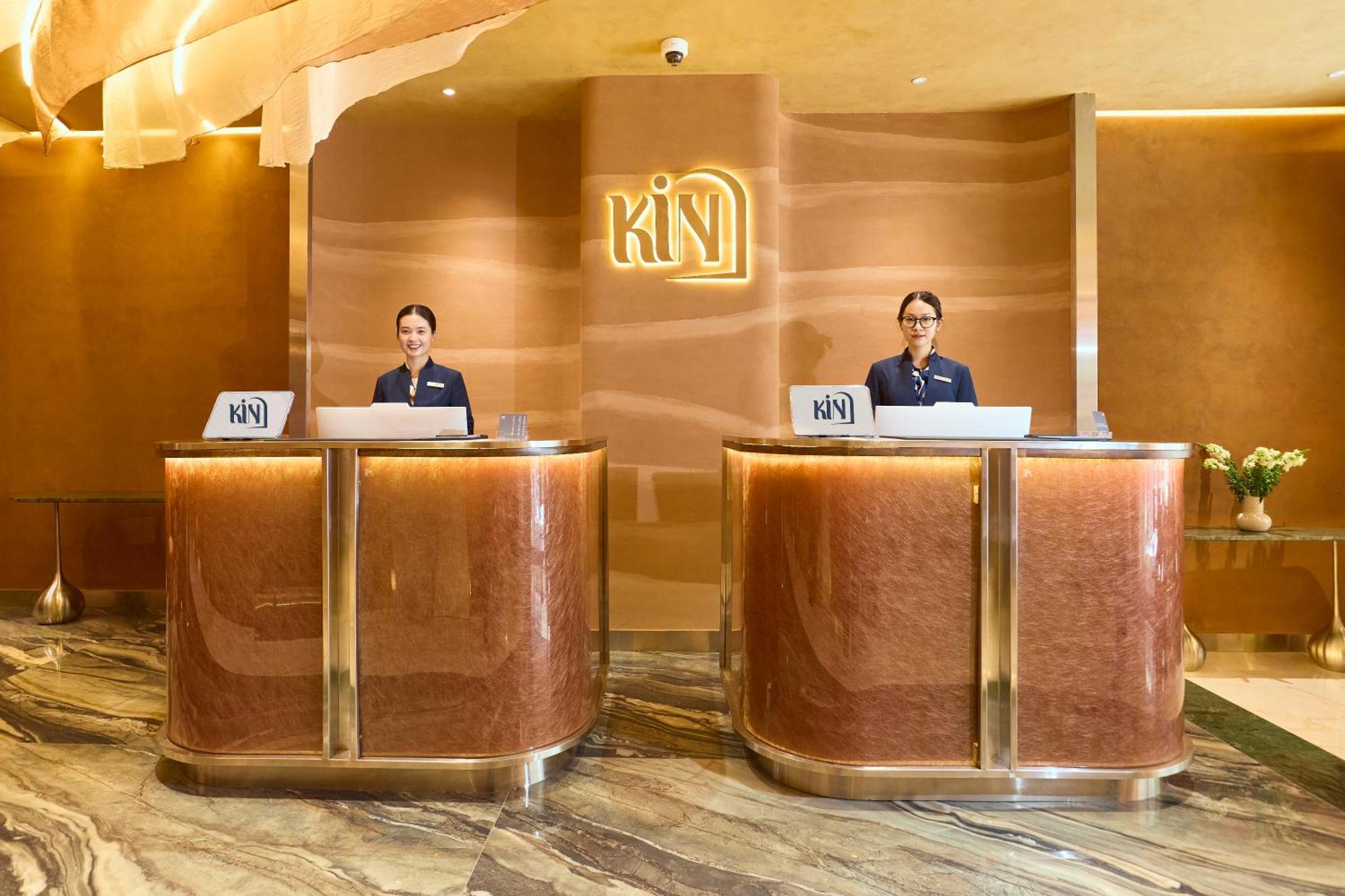 הו צ'י מין סיטי Kin Hotel Ly Tu Trong מראה חיצוני תמונה