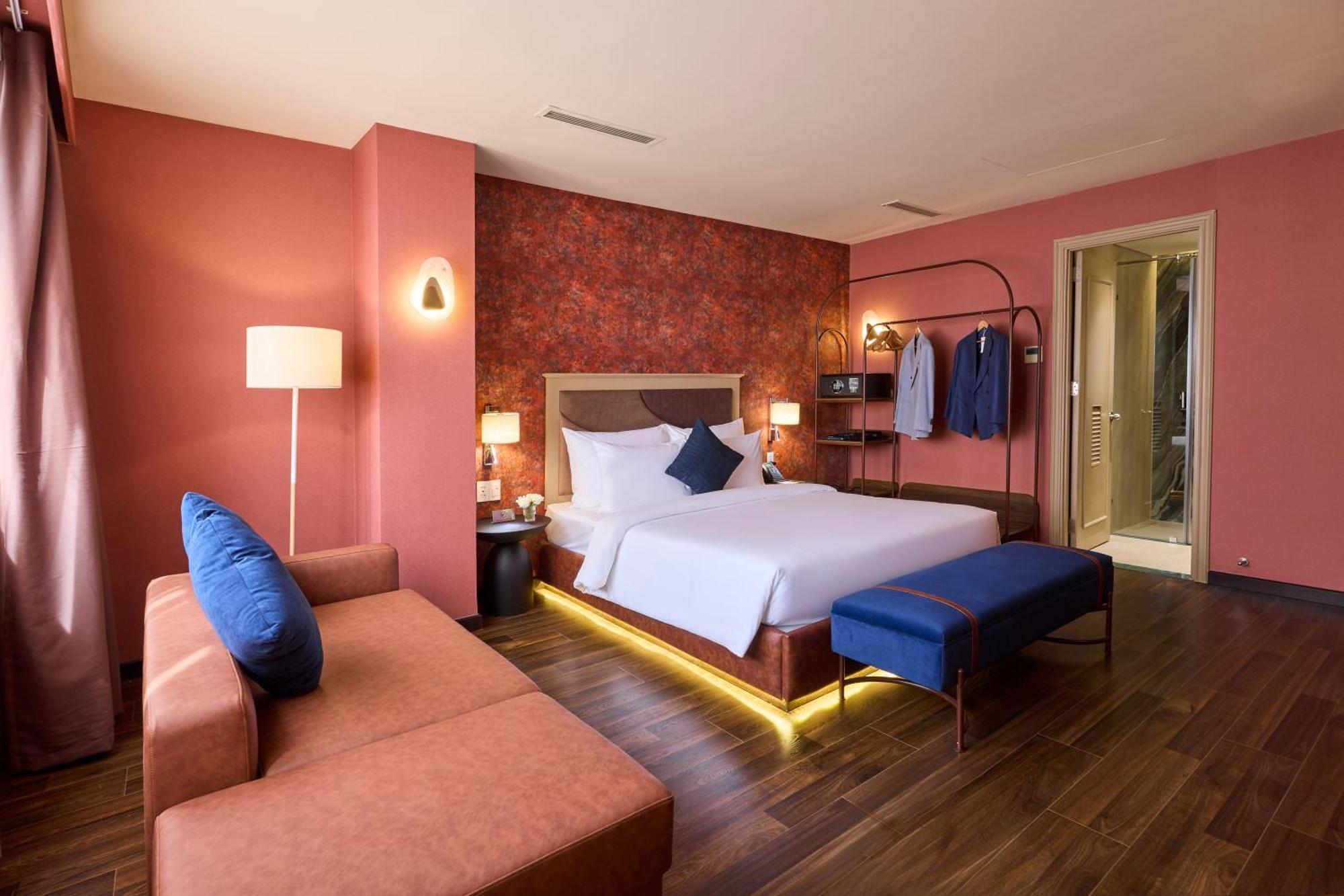 הו צ'י מין סיטי Kin Hotel Ly Tu Trong מראה חיצוני תמונה