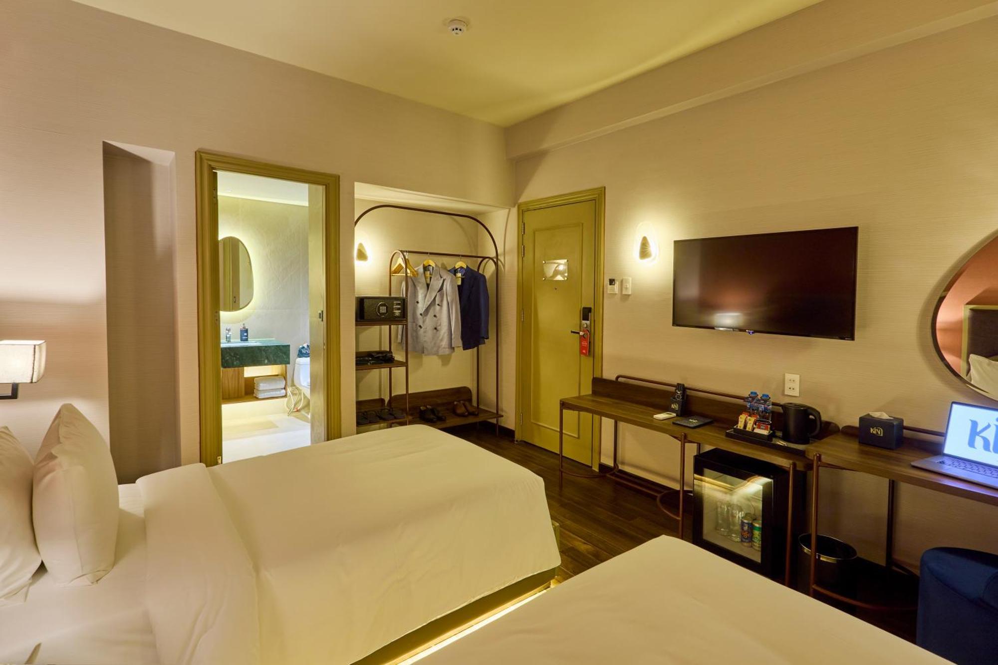 הו צ'י מין סיטי Kin Hotel Ly Tu Trong מראה חיצוני תמונה
