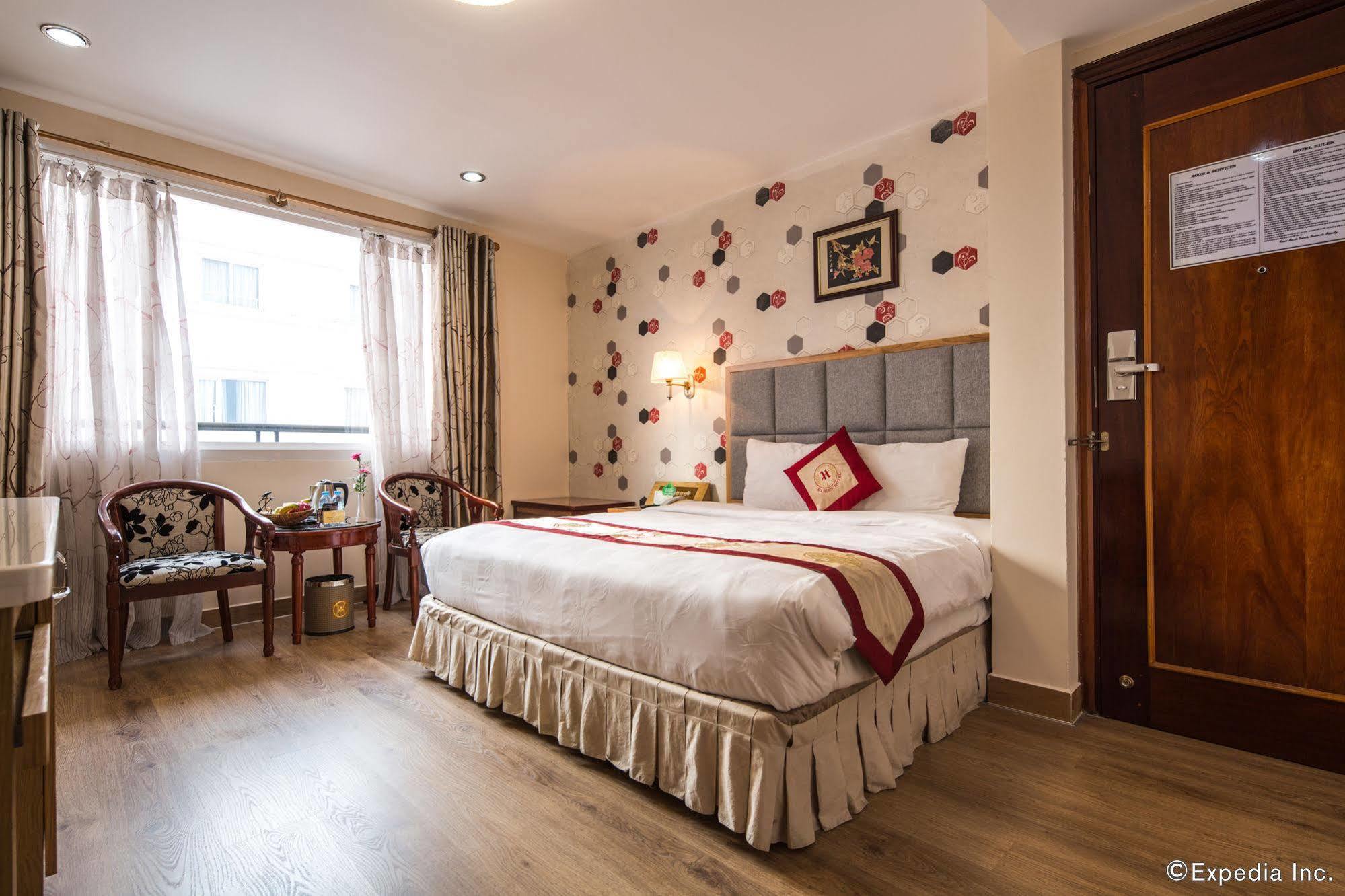 הו צ'י מין סיטי Kin Hotel Ly Tu Trong מראה חיצוני תמונה